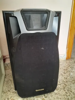 Equipo música Technics SC-EH600 con dos altavoces