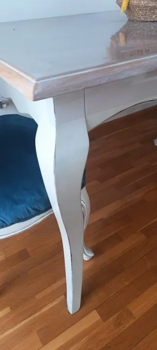 Mesa comedor pino patas isabelinas