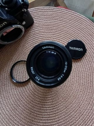 Objetivo Tamron 70-210mm Macro con Adaptador