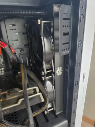 Potente Torre Gamer RX 6750 12GB video