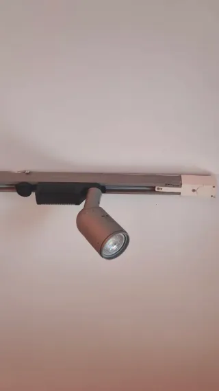 Soportes para luces halógenas