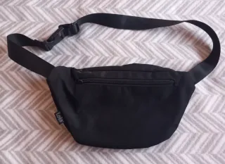 RIÑONERA LOIS NEGRA