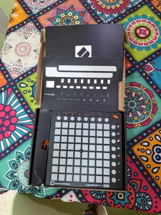Novation Launchpad Mini Controlador MIDI