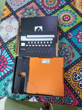 Novation Launchpad Mini Controlador MIDI