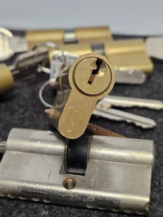 Bombín Cerradura para puerta - 6 cm.