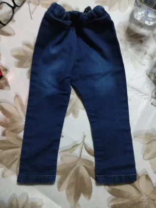 Jeans bimba con fiori