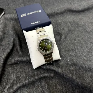Reloj Casio Edifice Esfera Verde