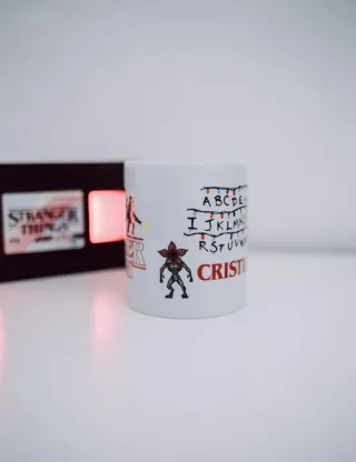 Taza Stranger Things