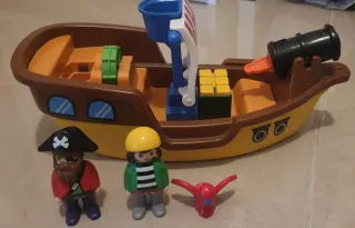 Playmobil 123 Barco Pirata con Figuras