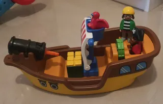 Playmobil 123 Barco Pirata con Figuras