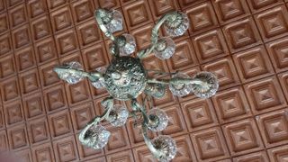 ESPECTACULAR Lámpara Bronce y Cristal 12 Luces