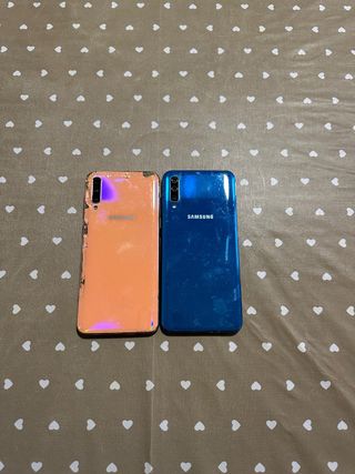 Samsung A50 Azul y Naranja