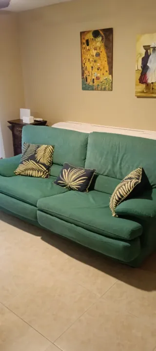 Sofá de 3 plazas color turquesa