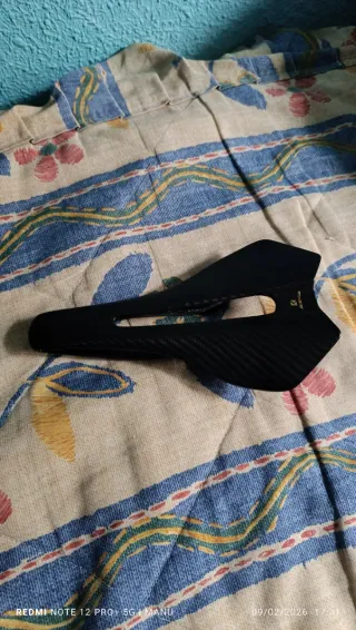 Sillín carbono KOCEVLO