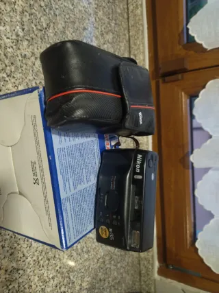 Macchina fotografica Nikon BF-35