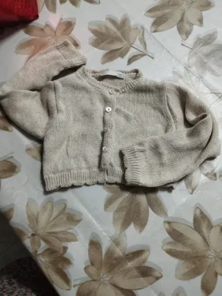 Giacchetto bimba beige con bottoni