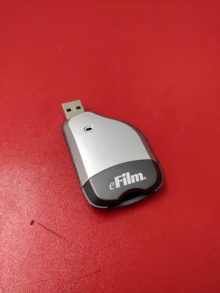 CAMARA OLYMPUS D-745 HD MOVIE