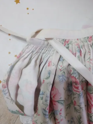 Falda regional cuatro metros