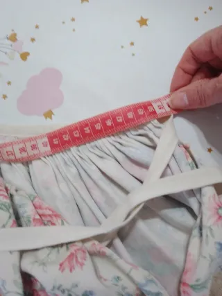 Falda regional cuatro metros