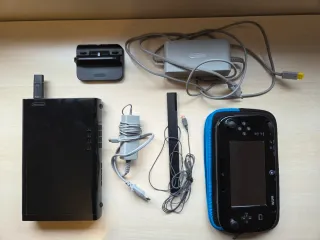 Nintendo Wii U 32GB Negra Completa (+ extras)