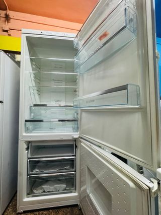 Nevera Bosch 2m Alto x 70cm Ancho