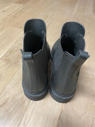 Botines de agua mujer verde mate