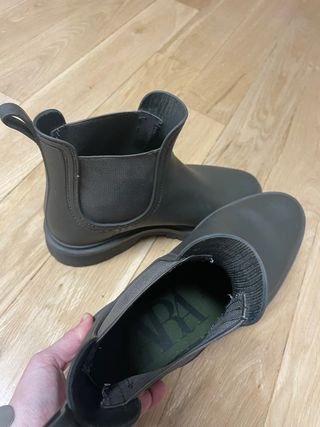 Botines de agua mujer verde mate