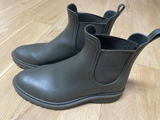 Botines de agua mujer verde mate