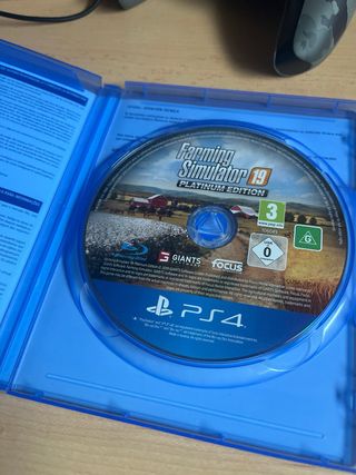FIFA 17 PS4 y Farming Simulator 19 PS4