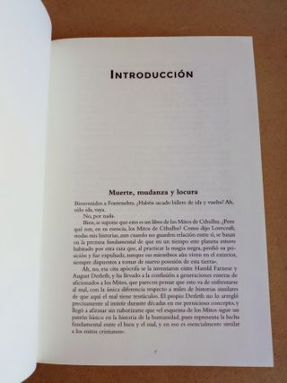 La fuente de las tinieblas (Los Mitos de Cthulh...