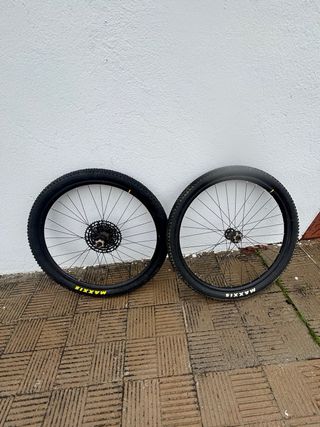 Llantas Mavic XC 425