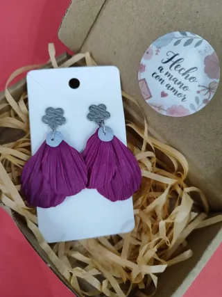 Pendientes marrones y dorados