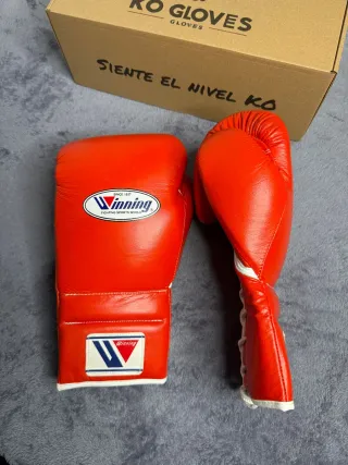 Guantes de Boxeo Winning 16oz Rojos