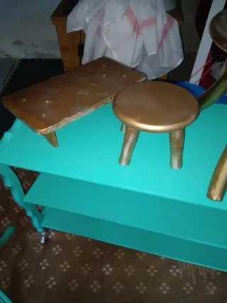 Conjunto Muebles Mesa Auxiliar y Estantería