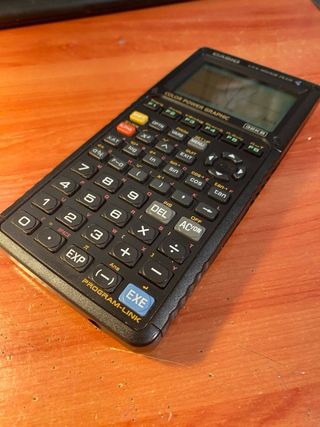 Calculadora Gráfica Casio CFX-9850GB PLUS