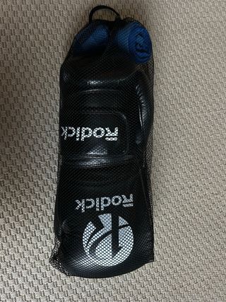 Guantes Boxeo Rodick 16Oz + Vendas
