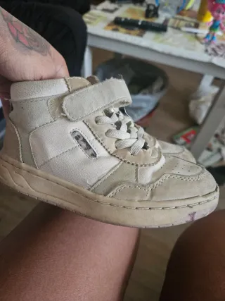 Zapatillas deportivas niño/niña talla 28