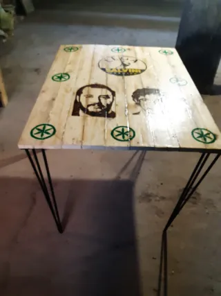 Tavolo Legno con Ritratto Salvini va offerta