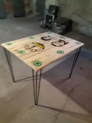 Tavolo Legno con Ritratto Salvini va offerta