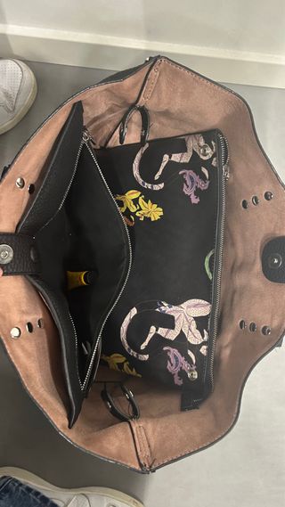 Bolso de ordenador negro y multicolor