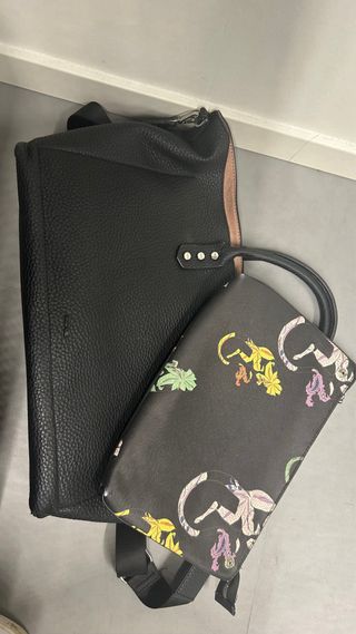 Bolso de ordenador negro y multicolor