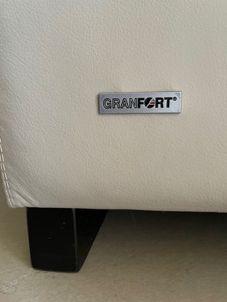 Sofá 2 plazas Granfort piel beige