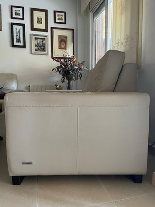 Sofá 2 plazas Granfort piel beige