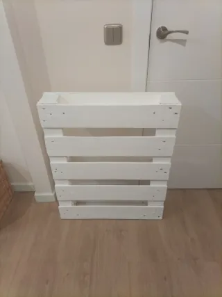 PALÉ-Estantería decorativa de madera blanca
