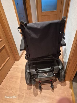 Silla de ruedas electroca Quickie Q200R