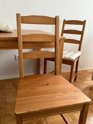 Mesa y 4 Sillas Madera JOKKMOKK IKEA