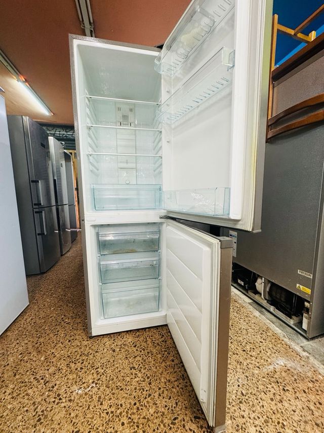 Nevera Daewoo 185cm Alto