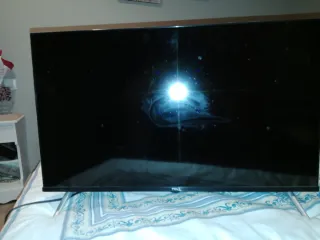 Smart TV TCL 30 Negra y Plateada