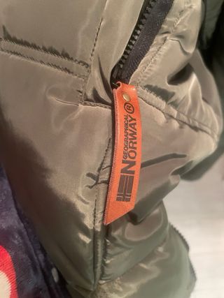 Abrigo Norway verde talla M capuchaOFERTA!!!30€