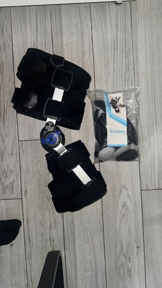 Rodillera Ortopédica con Bisagras